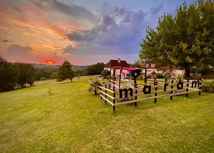 Le Clos Romantic & Spa - Perigueux - Bassillac Et Auberoche 3*