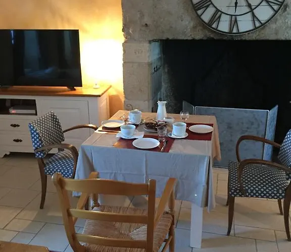 Bed & Breakfast Le Clos Romantic & Spa - Perigueux - Bassillac Et Auberoche 3*